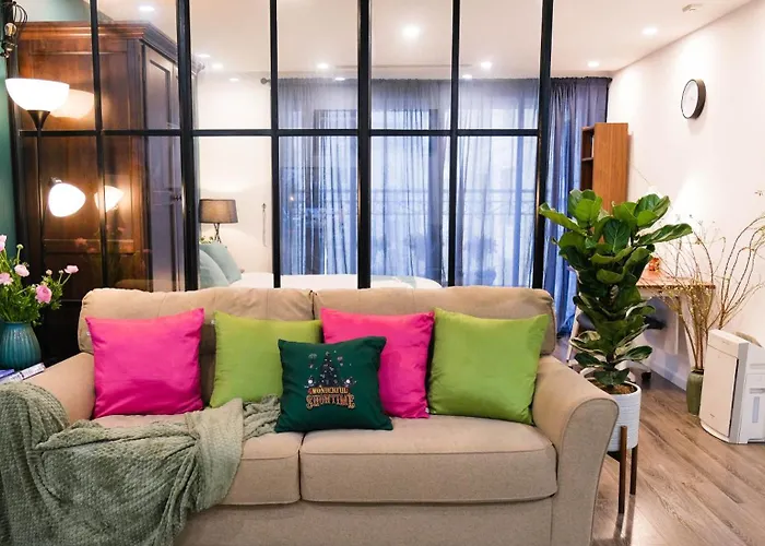 Tay Ho Studio Apartment